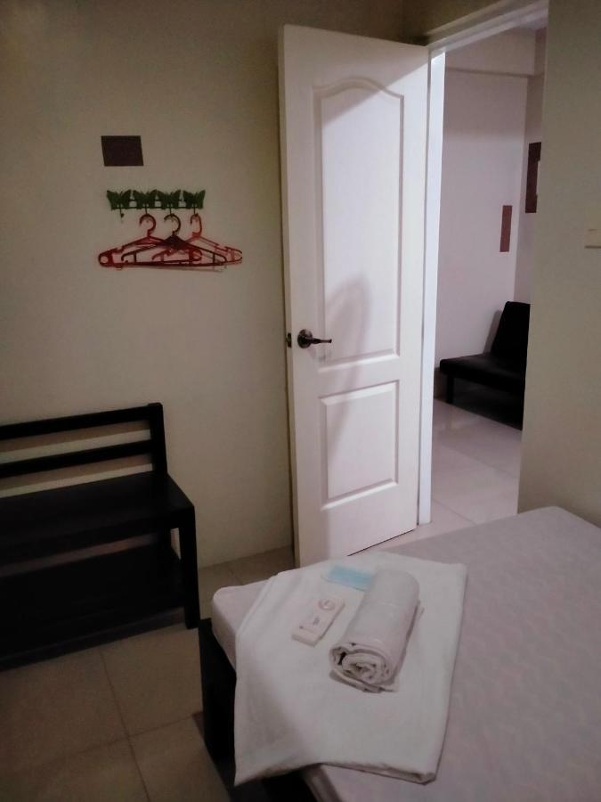 V.F. Riton Apartelle Laoag Εξωτερικό φωτογραφία