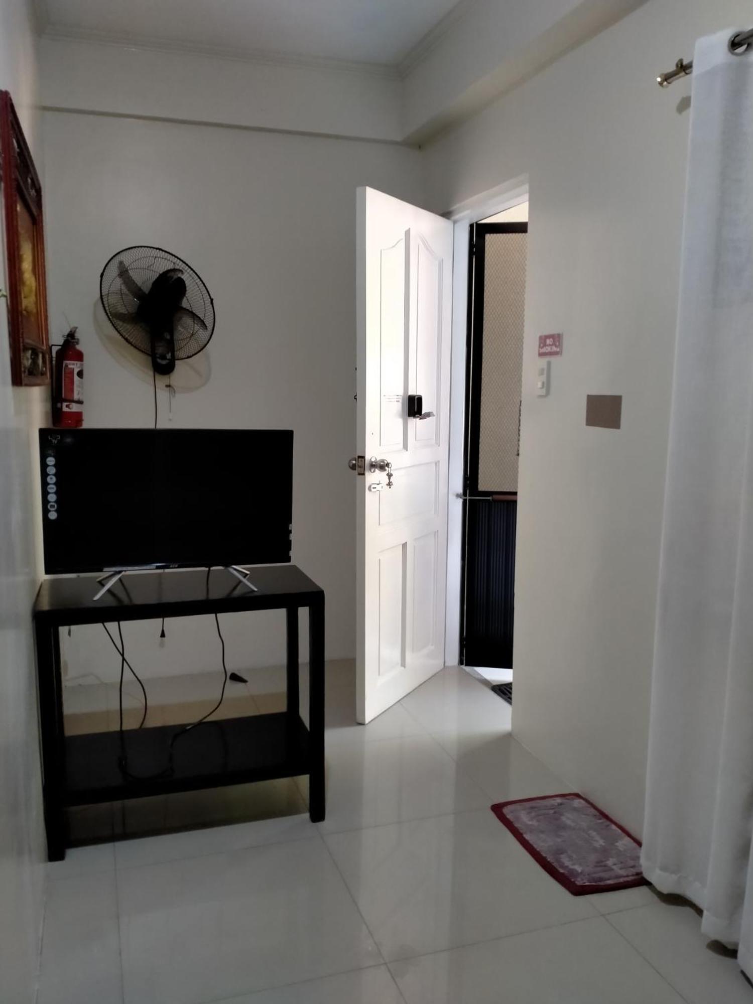V.F. Riton Apartelle Laoag Δωμάτιο φωτογραφία